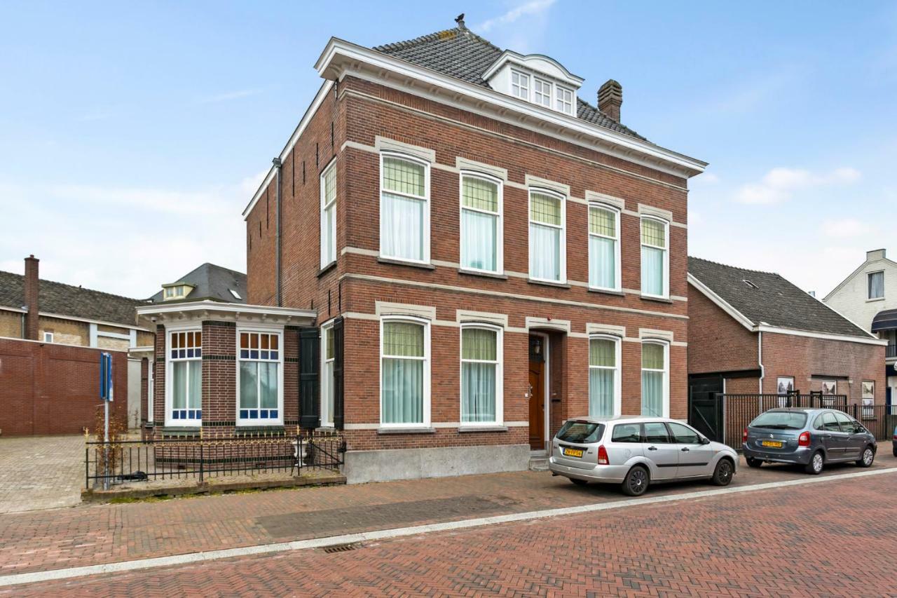 Hotel Heere Raamsdonksveer Exterior foto